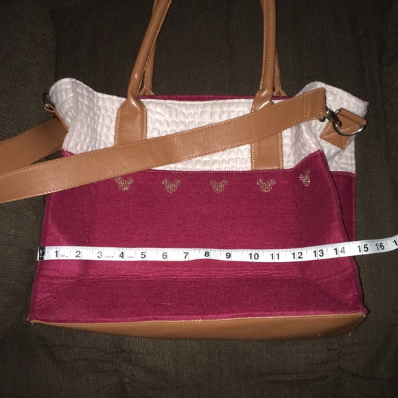 Authentic Disney Purse - Picture 5 of 8
